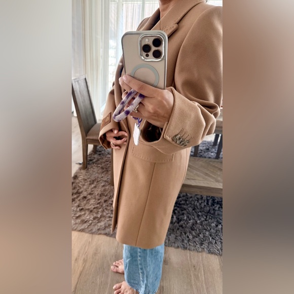 NWT Aritzia Babaton Constant Coat in Classic Camel - Picture 15 of 15